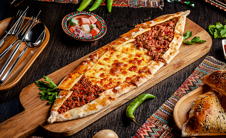 Karışık Pide
